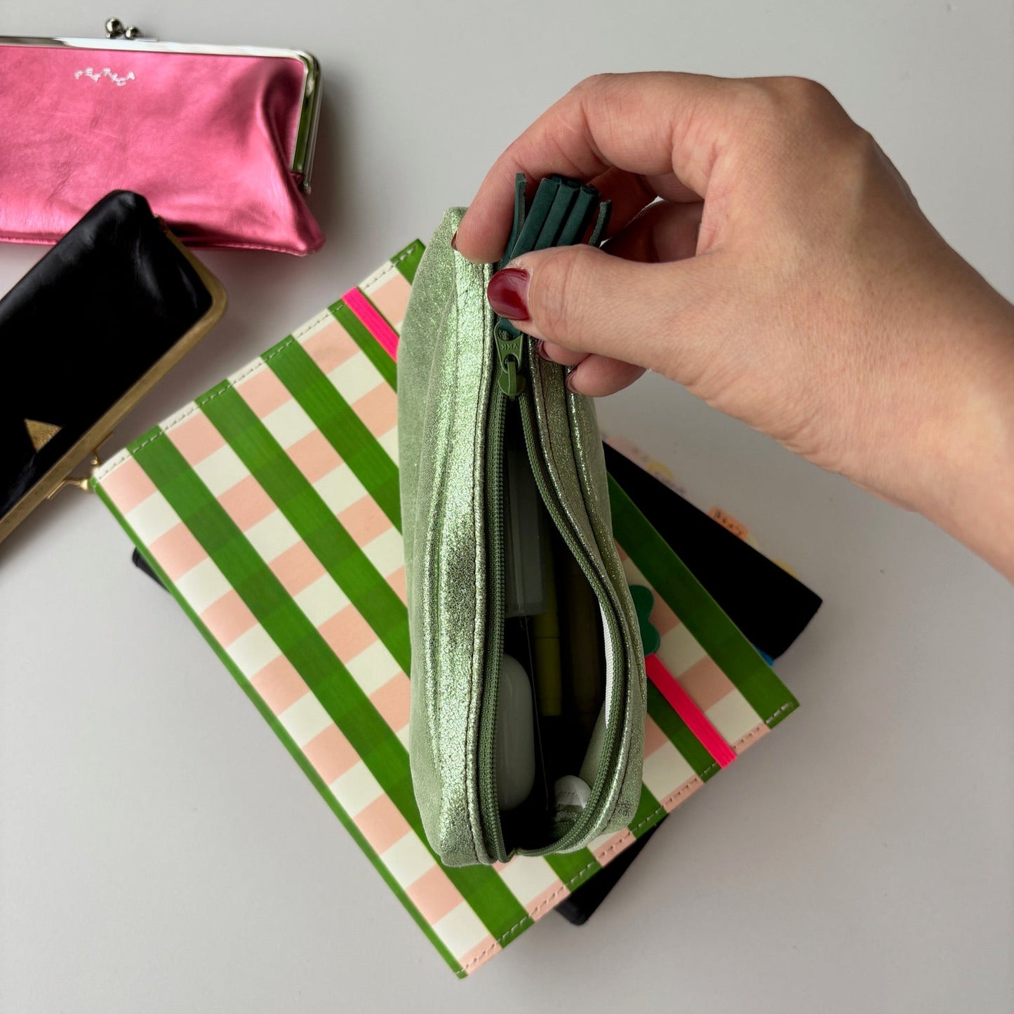 mememe!ペンケース ラメグリーン