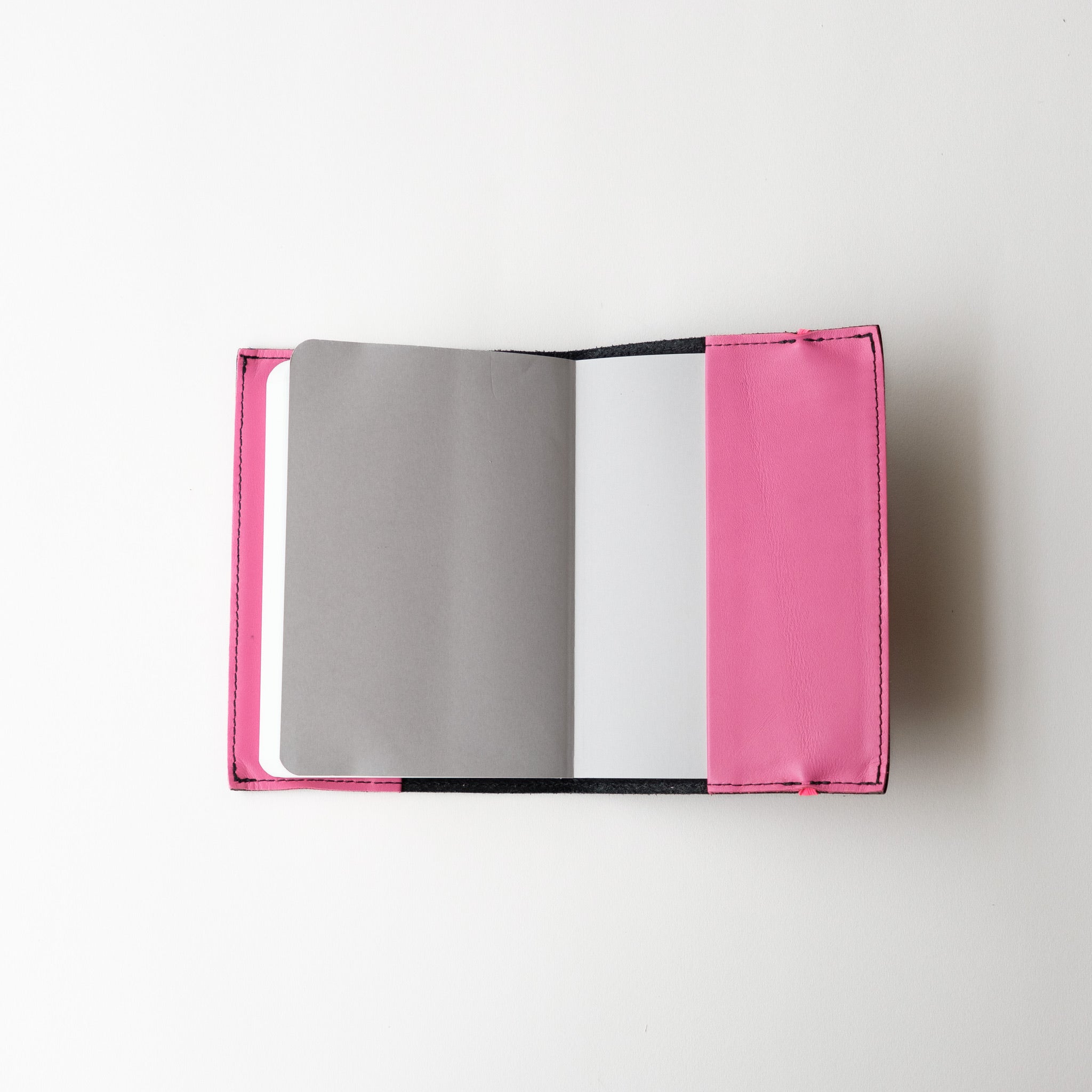 ノートブックカバー 2026／チェリーピンク (A6サイズ) – PETTICA