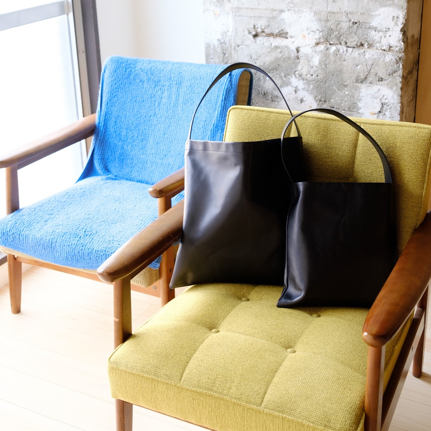 【3月分】スクエアバッグ Msize ／ブラック