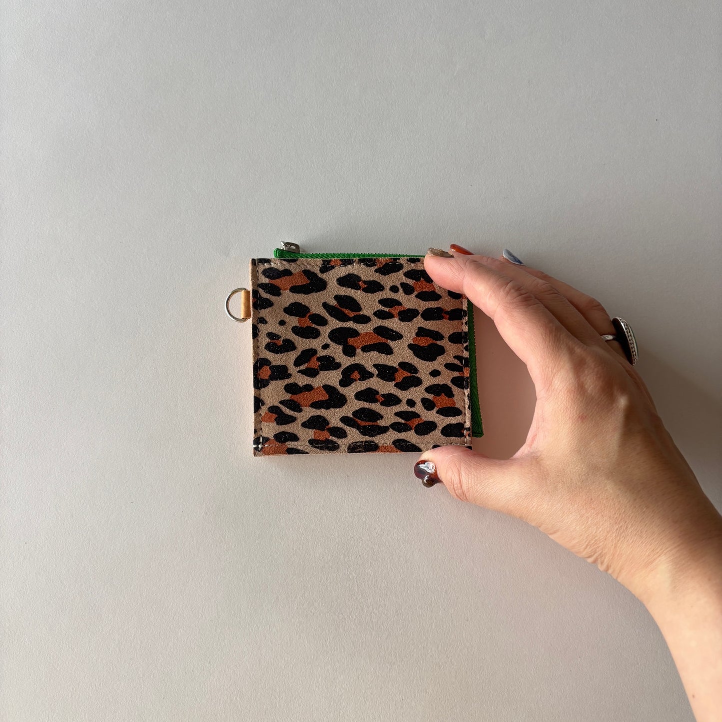 一時停止中　【先行受注販売】ファーストウォレット：レオパード